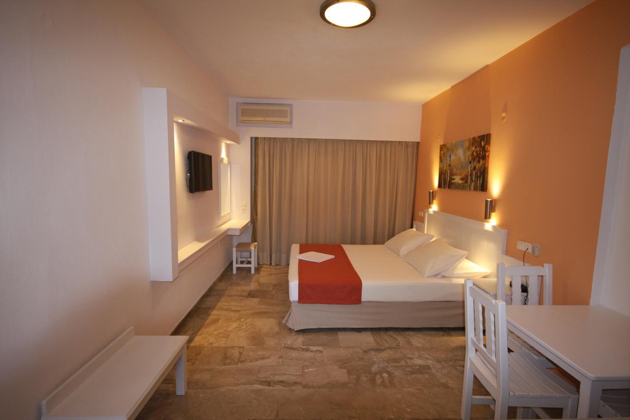 Apartahotel Korali 2*
